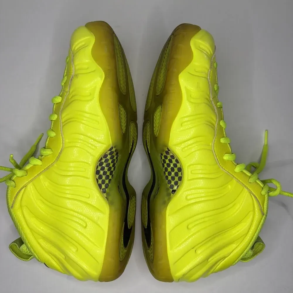 Nike Air Foamposite Pro Volt Men's size 12 Sneakers Yellow Shoes Gift